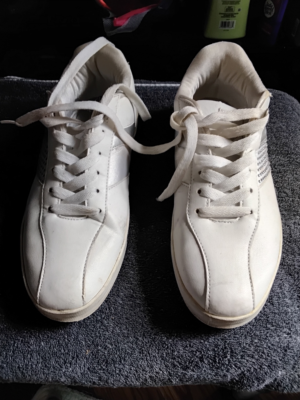 Vintage Baby Phat White Rhinestone Lace-Up Sneakers Women’s Size 8.5